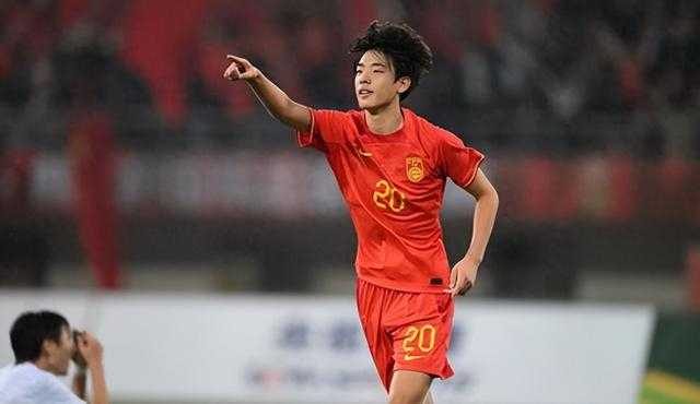  朱鹏宇为何会被邵佳一换上又换下？背后原因找到了，引发热议